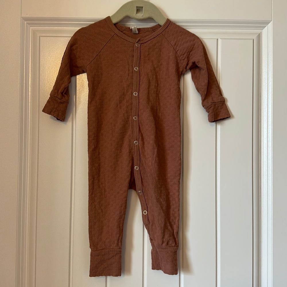 Quincy Mae Button One Piece Size 3-6 mo